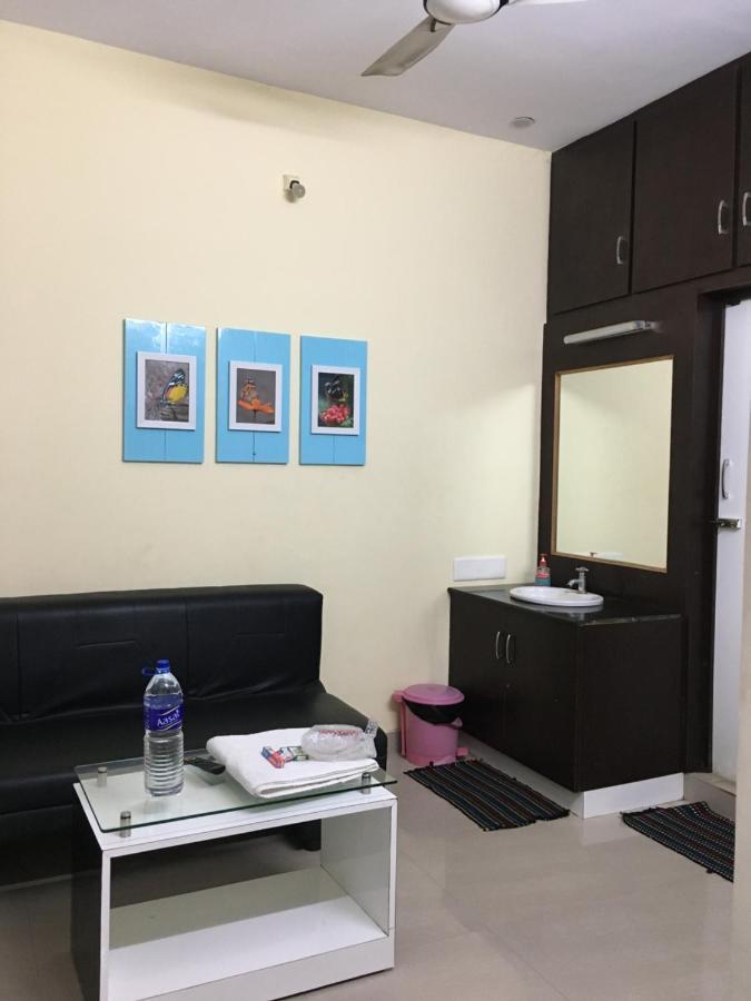 Srirangam Suit Rooms Tiruchirappalli Extérieur photo