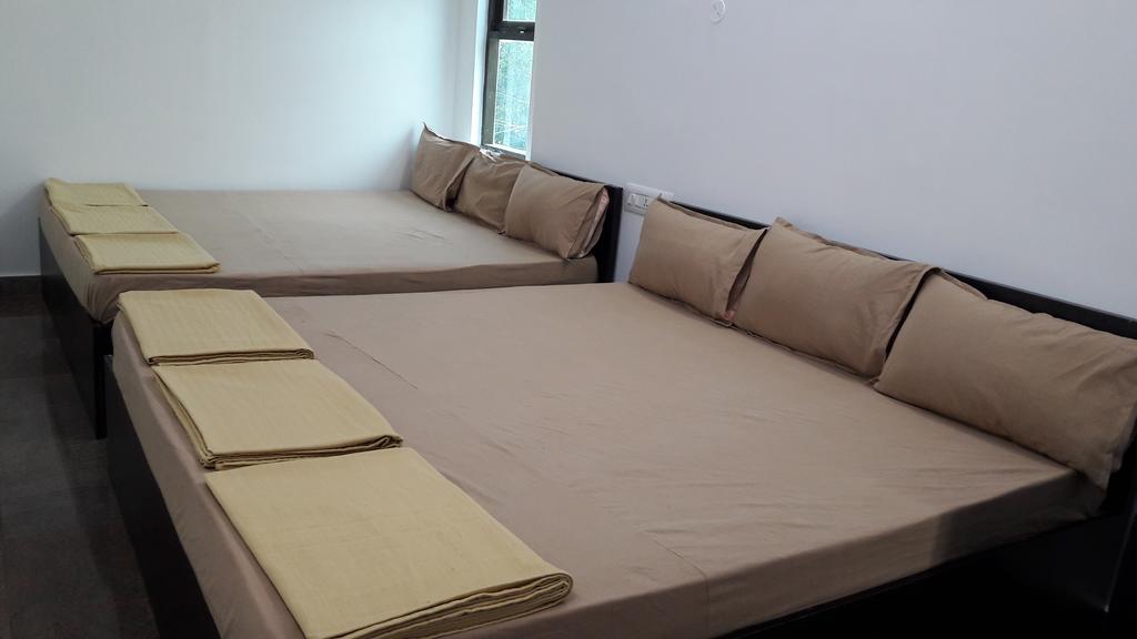 Srirangam Suit Rooms Tiruchirappalli Extérieur photo